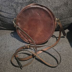 Patricia Nash | Round Leather Crossbody Bag